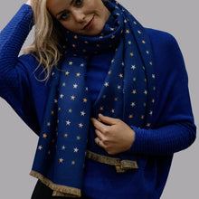 Load image into Gallery viewer, 1041302- Blue Stars Wrap - Zelly