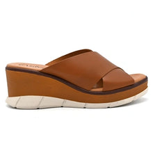 Load image into Gallery viewer, 1166- Tan Mule Sandal- Valerias