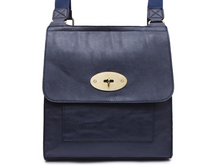 Load image into Gallery viewer, Crossbody Bag