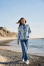 Load image into Gallery viewer, 226 - Reversible Jacket - Blue/Off-White - Fransden