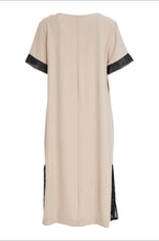 Load image into Gallery viewer, Black&amp;Stone Round Neck Dress With Print Pocket And Mesh Cuff - Ora