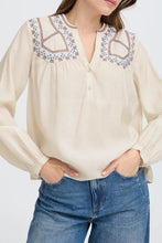 Load image into Gallery viewer, BYIRISA Blouse - b.young
