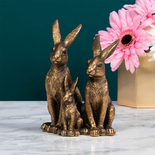 47400 - Hare Family - Joe Davis
