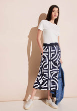 Load image into Gallery viewer, 361455- Navy Print Skirt - Street One