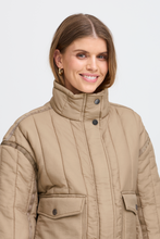 Load image into Gallery viewer, Short Quilted Jacket - Sand - Fransa