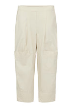Load image into Gallery viewer, Cream Pocket Detail Pants - NOEN