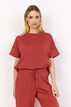 Load image into Gallery viewer, Banu Short-Sleeve Tee-Shirt - Rusty Red - Soya Concept