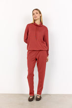Load image into Gallery viewer, Banu Sweatshirt - Rusty Red - Soya Concept
