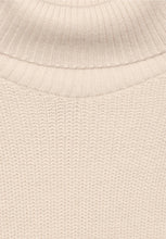 Load image into Gallery viewer, 580750 - Sleeveless Open Knit - Lucid White - Street One