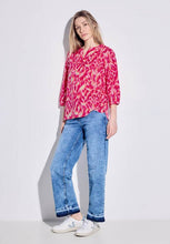 Load image into Gallery viewer, 344611- 3/4 Sleeve Brush Stroke Print Top- Pink Sorbet- Cecil