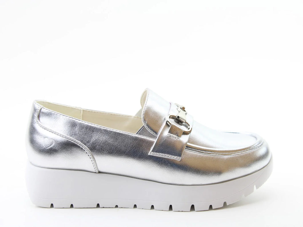 Dove Loafer Shoe - Silver - Heavenly Feet