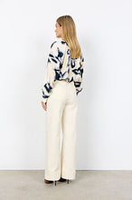 Load image into Gallery viewer, Cream High Waist Jeans - Soya Concept