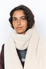 Load image into Gallery viewer, Cream Long Faux Fur Scarf - Soya Concept