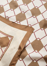 Load image into Gallery viewer, Checkered Scarf - Soya Concept