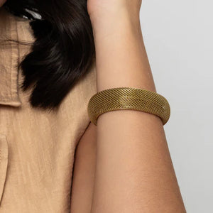 T111BYA - Chunk Mesh Bracelet - Knight & Day