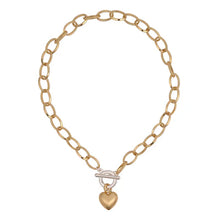 Load image into Gallery viewer, Oval Link Heart Necklace - Knight &amp; Day