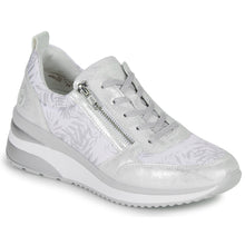 Load image into Gallery viewer, D2401-61 -Silver Trainer with Print - Remonte
