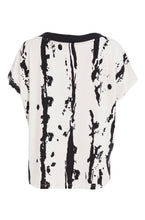 Load image into Gallery viewer, Off White &amp; Black Vee Neck Print Top With Contrast Neck And Front Band- Ora