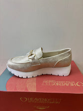 Load image into Gallery viewer, Foxy Shimmer Loafers - Gold - Heavenly Feet