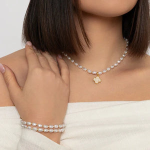 Clover Faux Pearl Necklace - Knight & Day