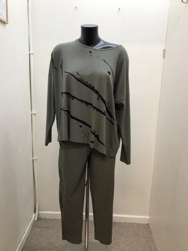 25288 - Brush Stroke Print Top - Army Green - Naya