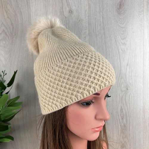 Weave Pattern Wool Hat