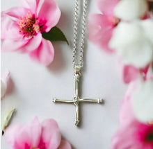 Load image into Gallery viewer, Brigid’s Cross Pendent - Yvonne Bolger Jewellery