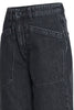 Barrel Jeans - B. Young