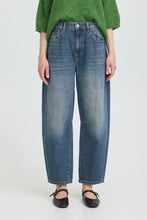 Load image into Gallery viewer, BYKALLUNA  Barrel Jeans - b.young