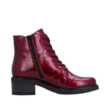 Load image into Gallery viewer, Red Laced Boot - Remonte