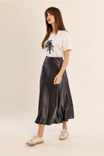 Load image into Gallery viewer, Metallic Woven Skirt - Molly Bracken