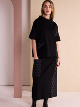 Load image into Gallery viewer, Black &amp; Grey Pull Up Skirt With Jacquard Spot Pocket And Side Panel- Naya