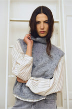 Load image into Gallery viewer, Ash Grey Sleeveless Sweater - Molly Bracken