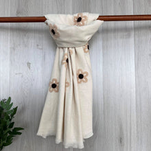 Load image into Gallery viewer, Flower Pattern Scarf