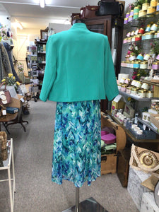 V327 - Suit - Jade - Via Veneto