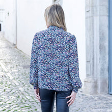 Load image into Gallery viewer, Lightweight Printed Relaxed Fit Blouse - Marble
