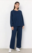 Load image into Gallery viewer, Banu Tracksuit Bottoms - Navy - Soyaconcept