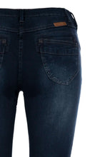 Load image into Gallery viewer, Blue Denim Straight Fit Jeans - Soquesto