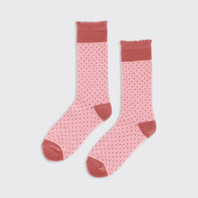 Load image into Gallery viewer, 04900 - Ella Super Soft Socks - Pink - Forever England