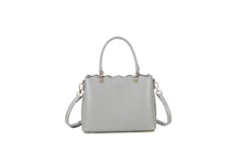 Load image into Gallery viewer, HD93315- Scallop Edge Handbag