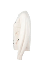 Load image into Gallery viewer, Cream Knit Jumper with Floral Detail - Soquesto