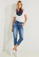 Load image into Gallery viewer, 572132- Deep blue print loop scarf- Cecil