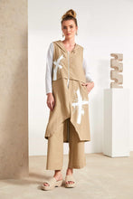 Load image into Gallery viewer, 25180 - Placement Print Waistcoat - Naya