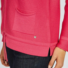 Load image into Gallery viewer, 113526- Magenta Zip Cardigan- Rabe