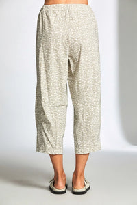 25502 - Tech Print Slouch Trousers - Peruzzi