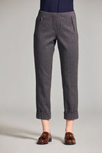 Load image into Gallery viewer, W24117- 3/4 Check Trousers with Front Pockets- Peruzzi