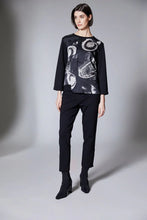 Load image into Gallery viewer, Circle Print Crush Top - Peruzzi