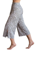 Load image into Gallery viewer, 7408- Print Culotte Trousers-Khaki- Marble