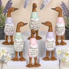 Daisy Duck Message Family