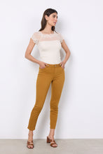 Load image into Gallery viewer, 26129- Cream Lace Top - Soya Concept